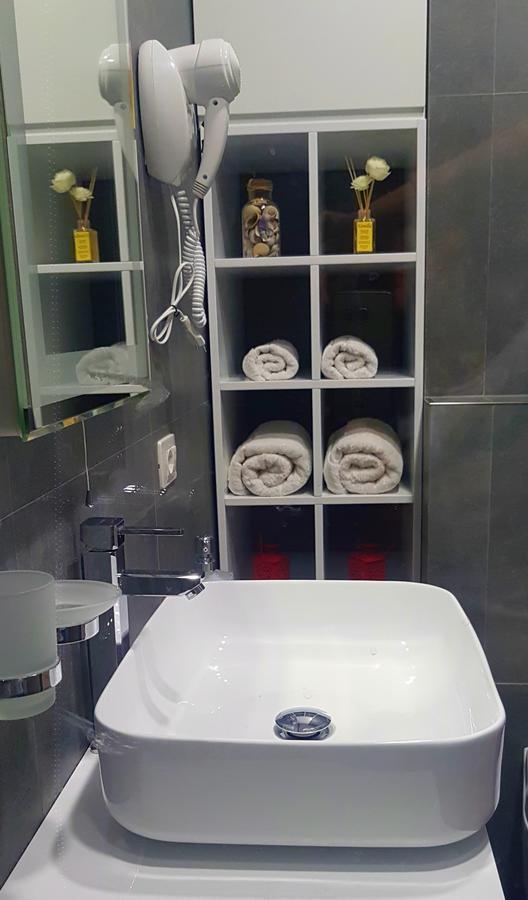 Fleur Apartment Tiranë Eksteriør bilde