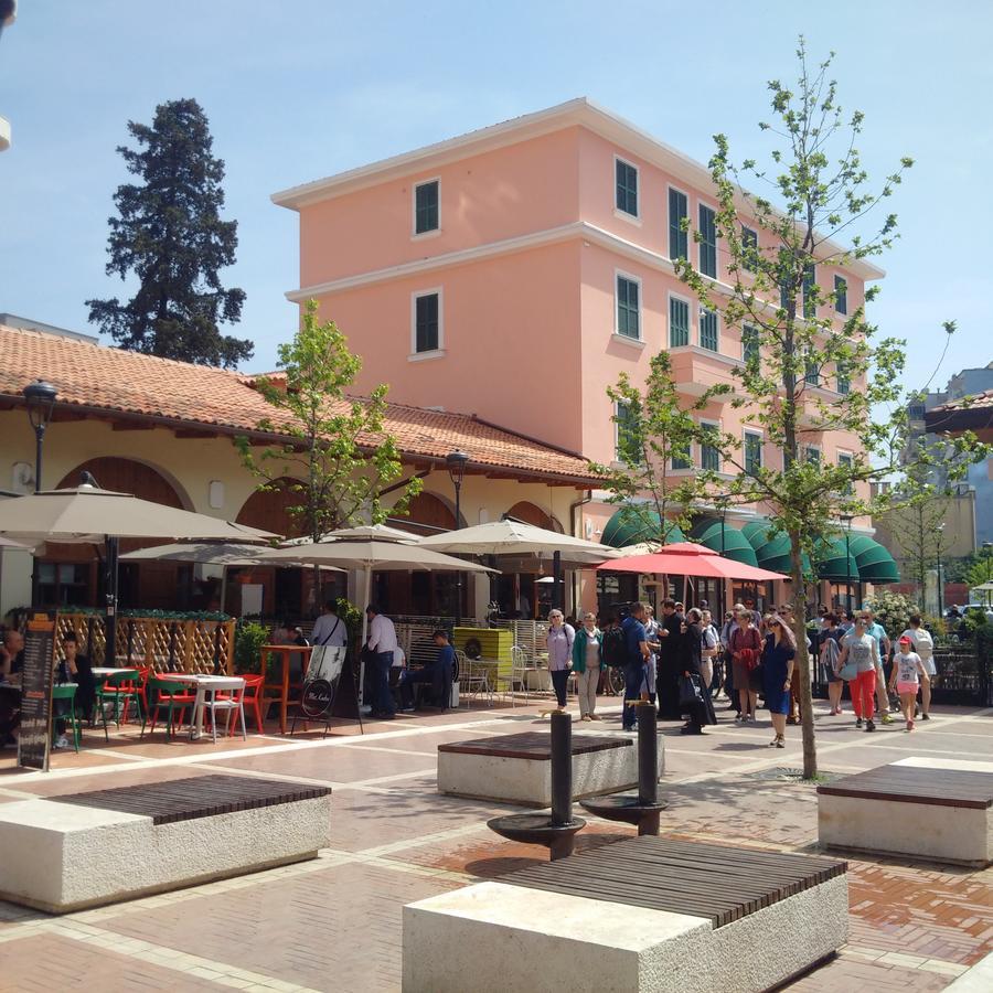 Fleur Apartment Tiranë Eksteriør bilde
