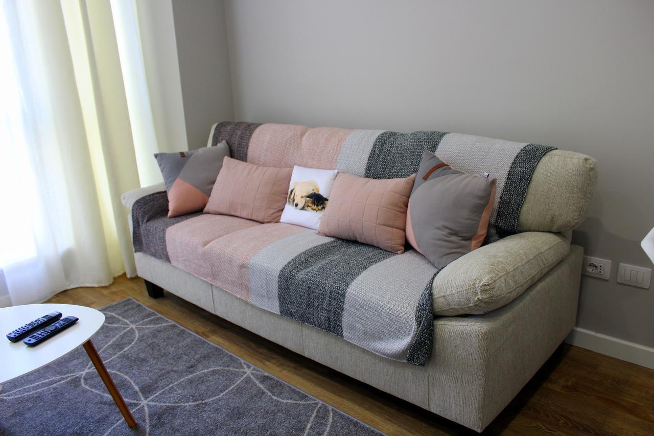 Fleur Apartment Tiranë Eksteriør bilde